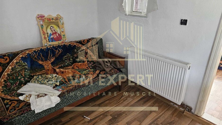 Casa de vanzare zona pitoreasca - Poză 6