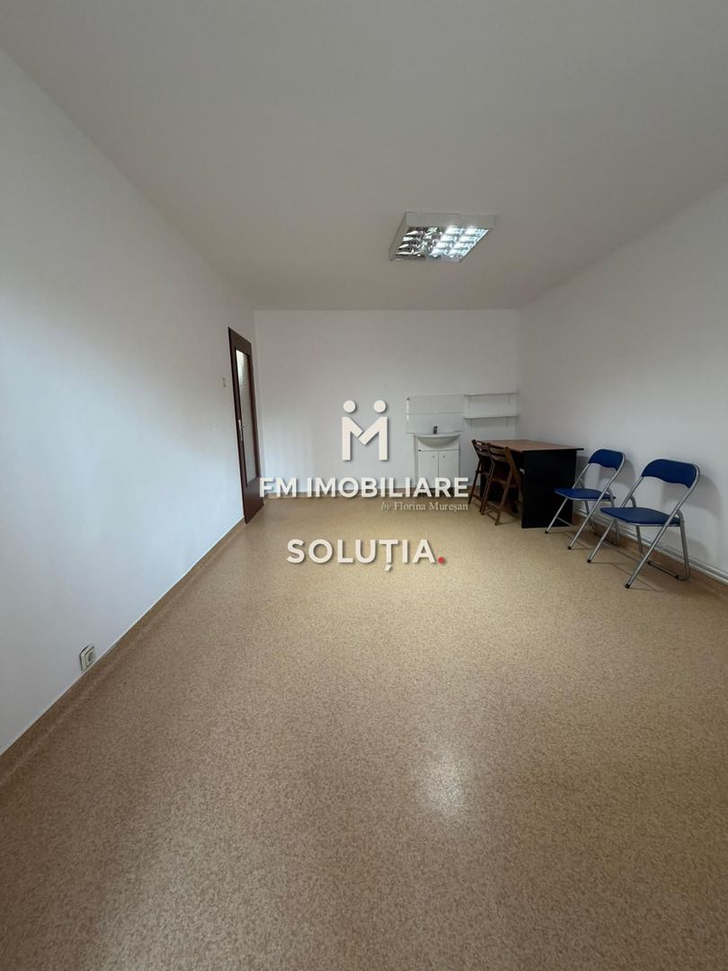 Apartament 3 camere, decomandat, zona Moldovei! - Poză 4