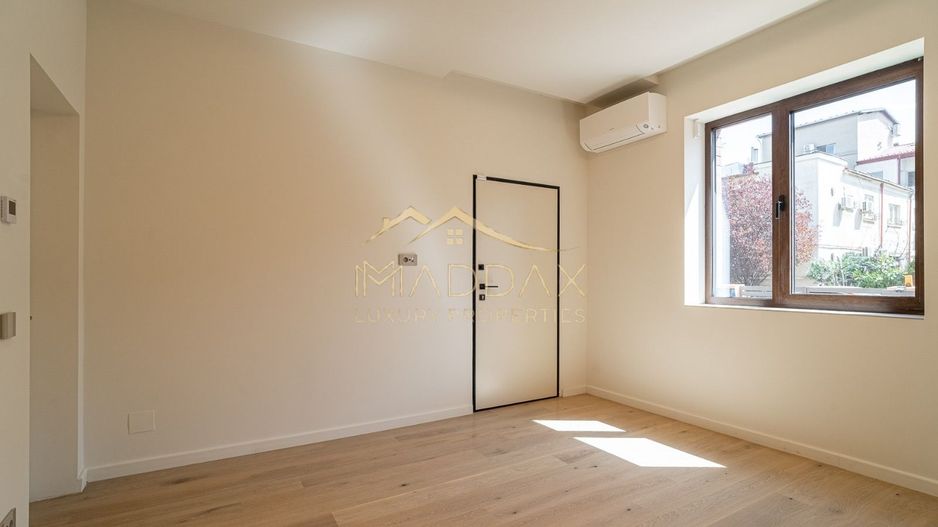 Vila Unica Noua cu 8 camere *300mp* /fotovoltaice si pompa cladura// Dorobanti - Poză 16