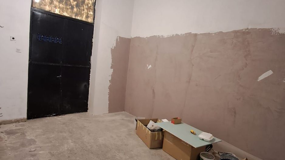 Spatiu comercial vitrina de 20 M - Metrou Eroii Revolutiei S143 - Poză 14