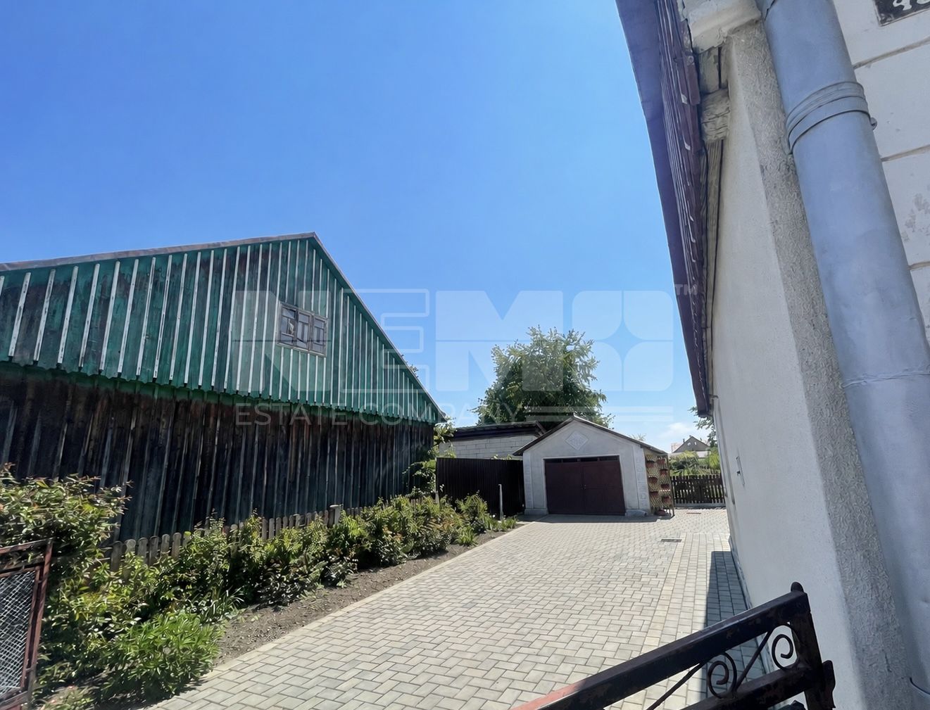 Casa veche stil nemtesc | Teren 23,5 ari | Radauti - Poză 4