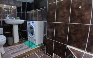 Apartament 3 camere cu gradina | zona Centrala - Poză 12