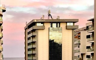 Studio de vanzare 40 mp Et. 3/4  Mamaia nord Twin Rezidence aproape de plaja - Poză 4