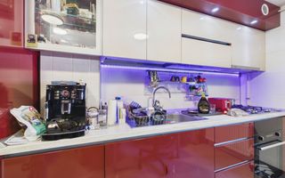 Apartament 3 camere, 2băi, complet mobilat Complex - Poză 10