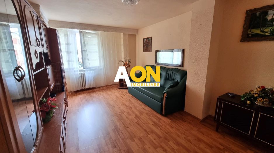 Apartament 4 Camere, Complet Mobilat si Utilat,  Zona Cetate - Poză 3