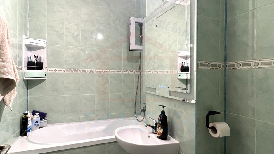 🏠 Apartament luminos cu 2 camere, parter, Micro 17, Galați - Poză 4