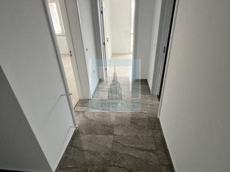 Apartament 2 camere, 58 mp + gradina 348 mp - zona Sanpetru - Poză 3
