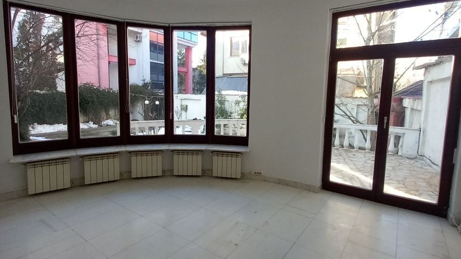 Vila versatila de inchiriat | gradinita, after school, birouri - Poză 2