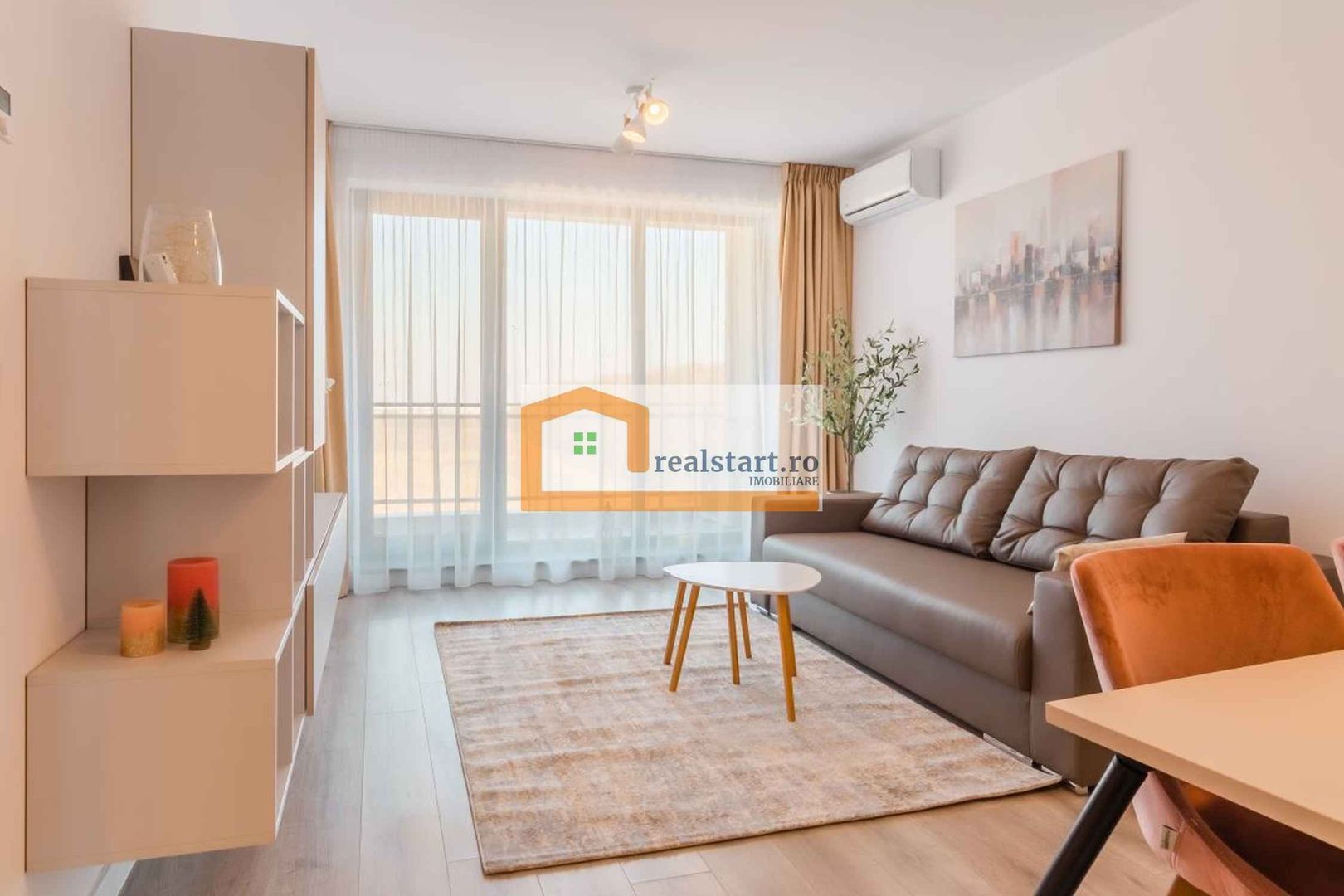 Langa Scoala AvenorVedere directa Padure Baneasa - parcare - Poză 1