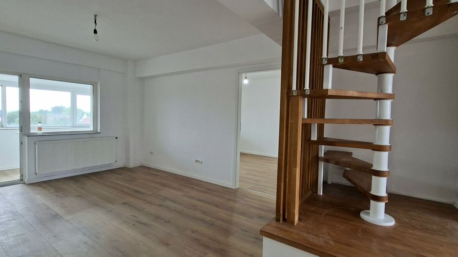 Apartament complet renovat cu 4 camere - Poză 7