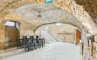 Eleganță subterană - pivniță exclusivistă Arad - Poză 20