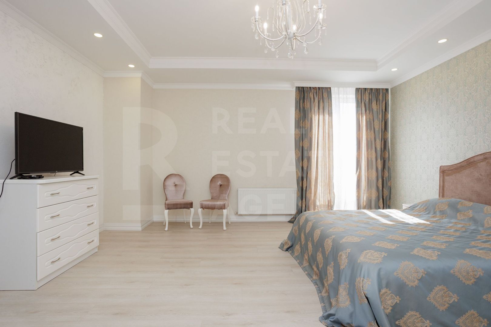Chirie, apartament, 3 camere, Strada Bernardazzi, Centru - Poză 5