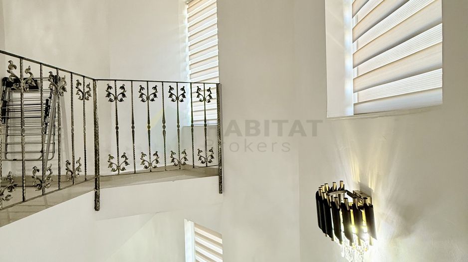 Vila 5 camere Volunatari| Mobilata, piscina exterioara - Poză 7