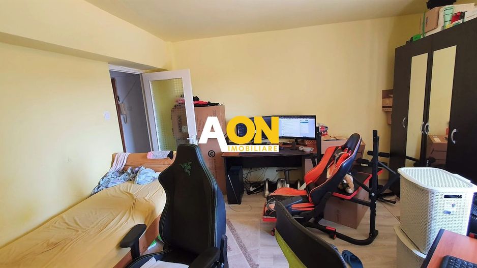 Apartament 2 camere, 49 mp utili, etaj intermediar, Cetate - Poză 2