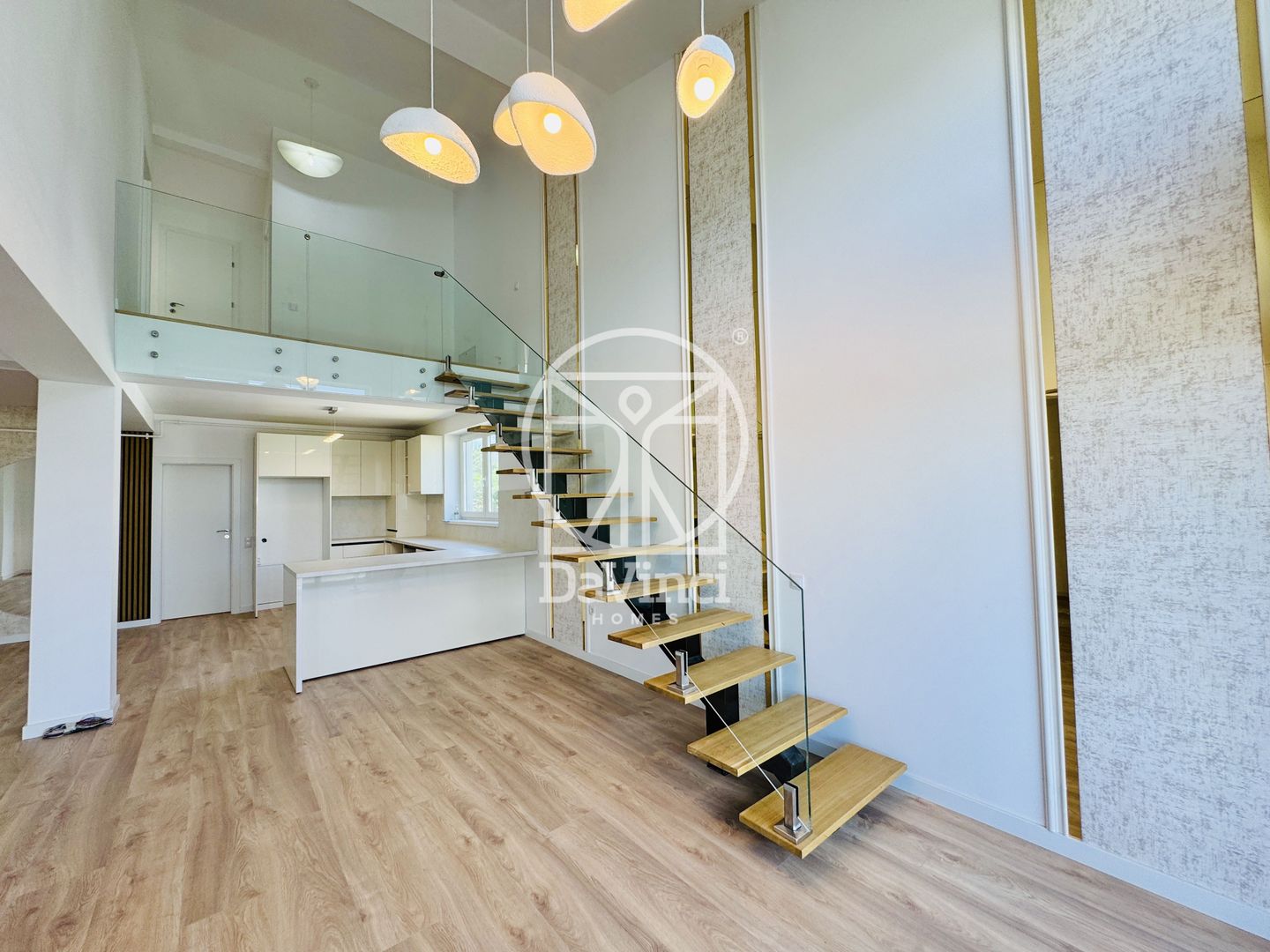 Penthouse 5 camere - 3 bai, terasa, intabulat  (91Q-Mo-ap.7) - Poză 1