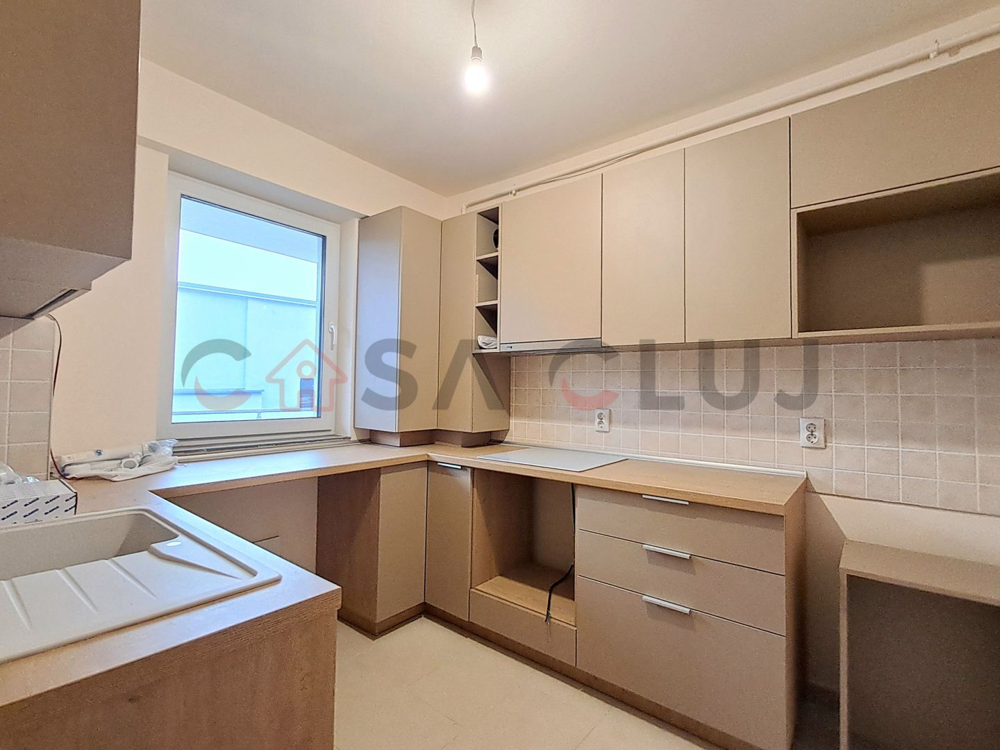 2 camere, Etaj 1, Bloc Nou, Intre lacuri!! - Poză 5