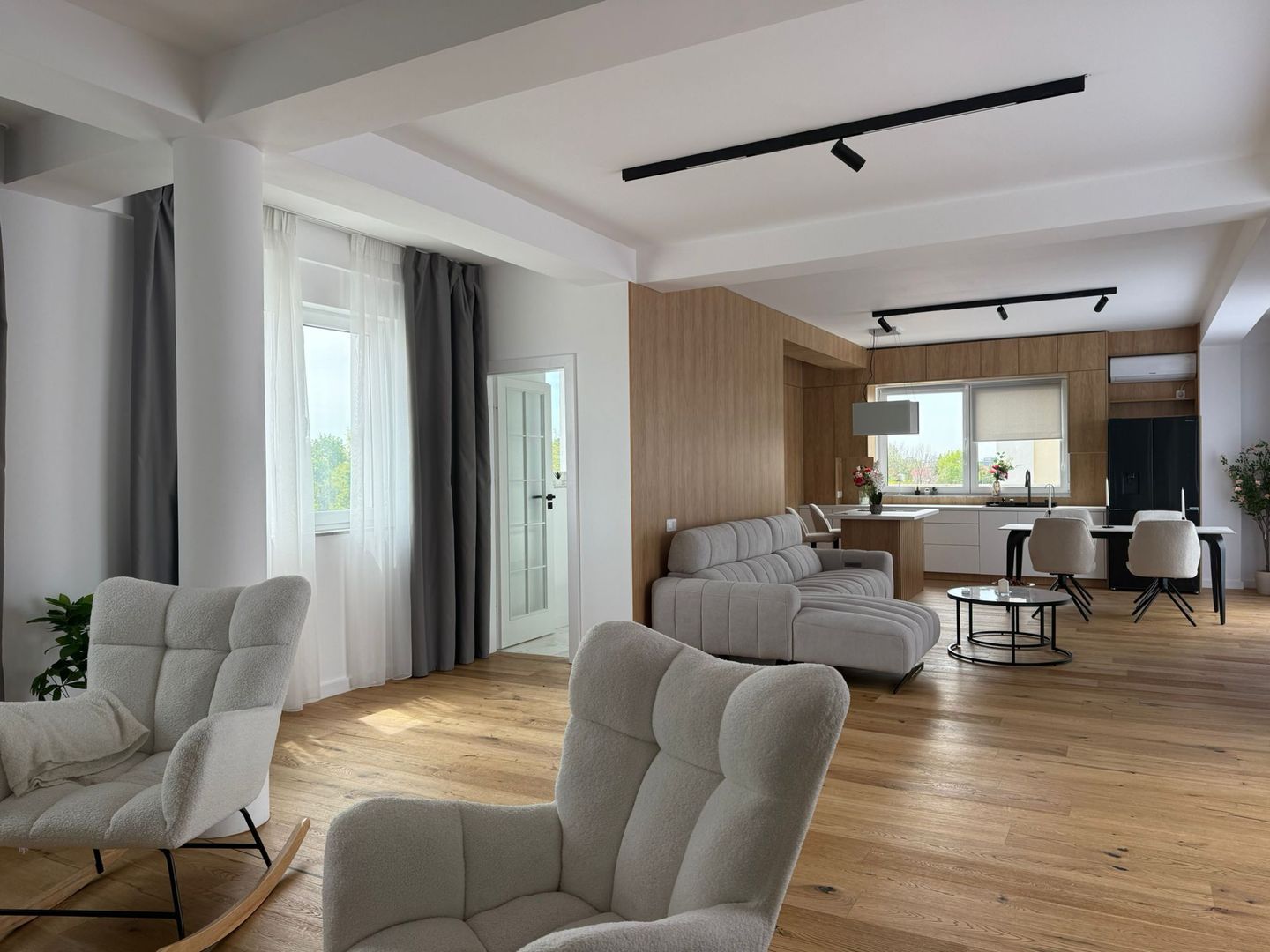 Luxury Duplex with Stunning Sunset Views *** Iancu Nicolae - Poză 22