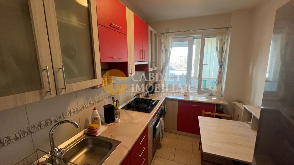 Chirie - Apartament 2 camere - Tătărași - Poză 3