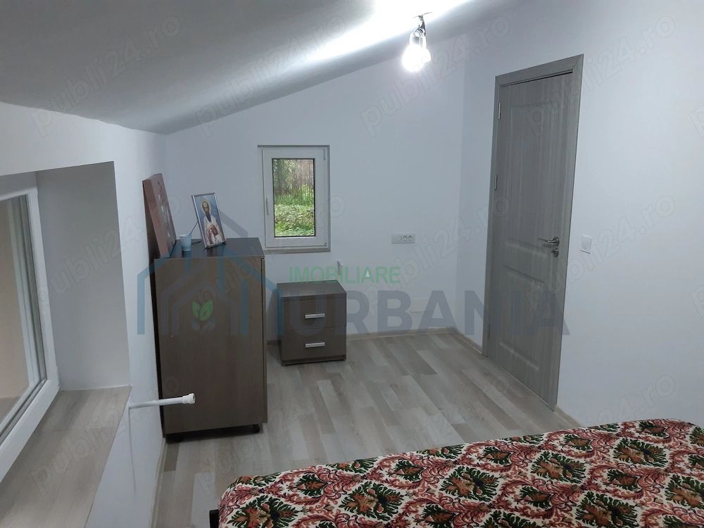 Casă complet renovată și utilată, sat Prisacani - Poză 6