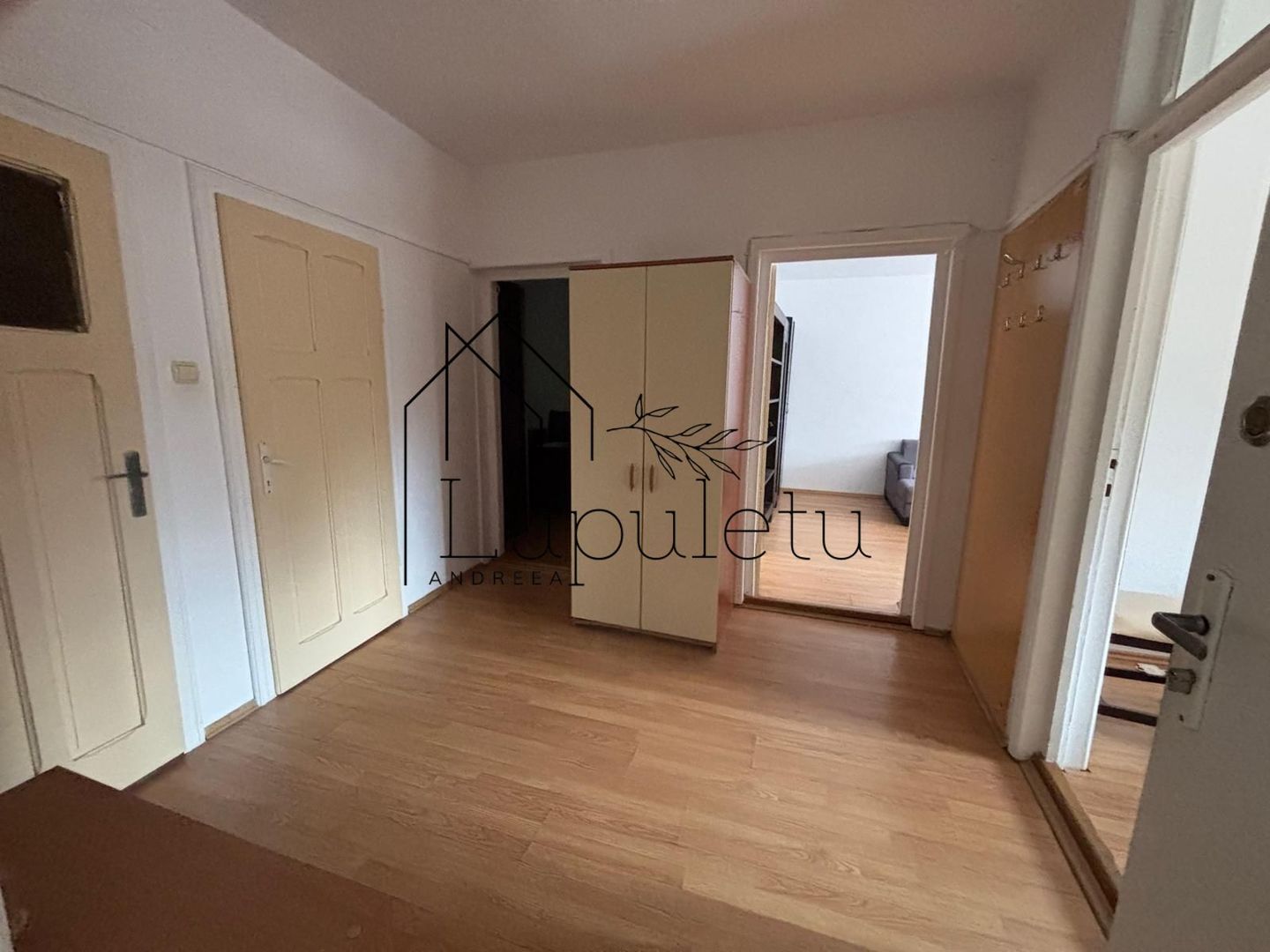 Apartament Spațios de Inchiriat | 3 Camere  | 80 MPU | Zona 0 - Poză 7