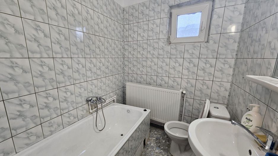 Apartament etaj casa cu teren 430 mp, N. Balcescu, stradal - Poză 8