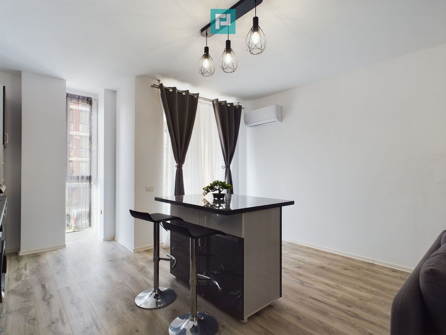 Apartament 2 camere, mobilat, în zona Torontalului - Poză 5