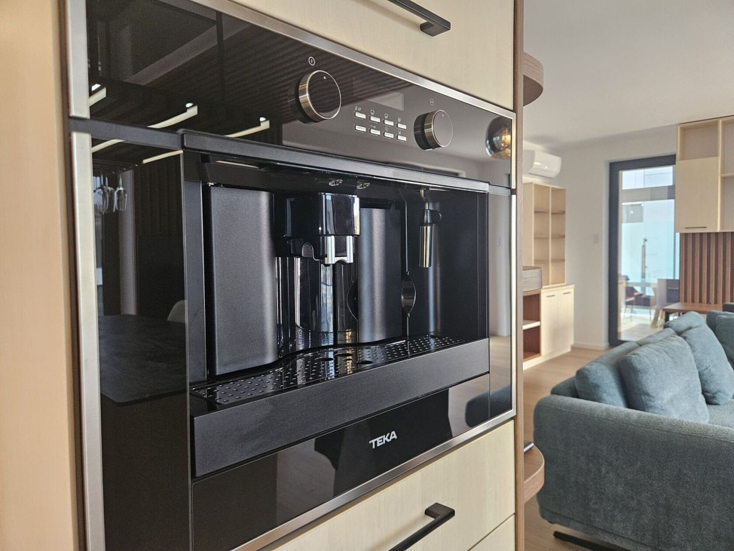 PENTHOUSE LUX JANDARMERIEI - THE IVY - Poză 5