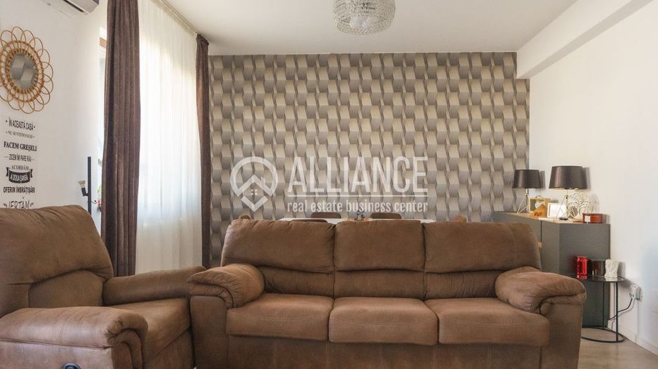 PALAZU MARE -  Vila Duplex cu 4 Camere, Panorama Superba si Curte Amenajata - Poză 24