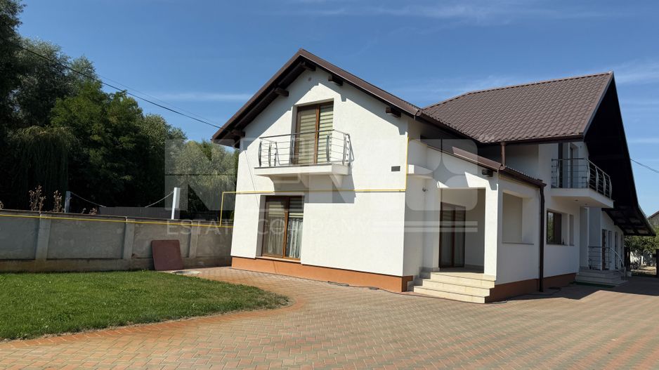 Casa Radauti I 5 camere I 219 mp I Teren 10 ari - Poză 1