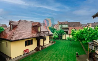Casă în Centrul vechi Mediaș - Poză 16