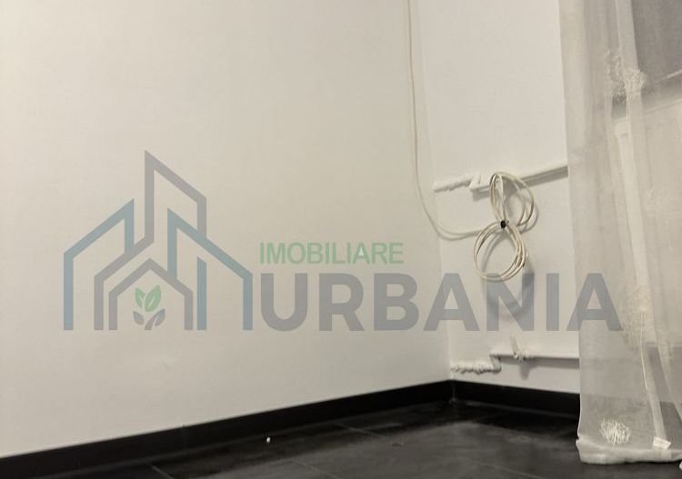 Garsonieră renovată de vânzare în Podu Roș, Iași - Poză 3