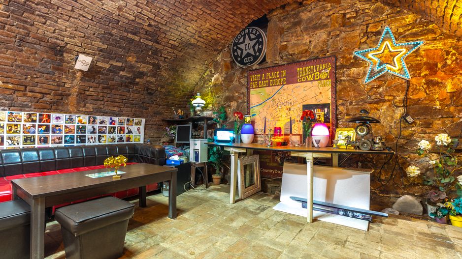 De vanzare spatiu comercial blvd. Eroilor! - Poză 1