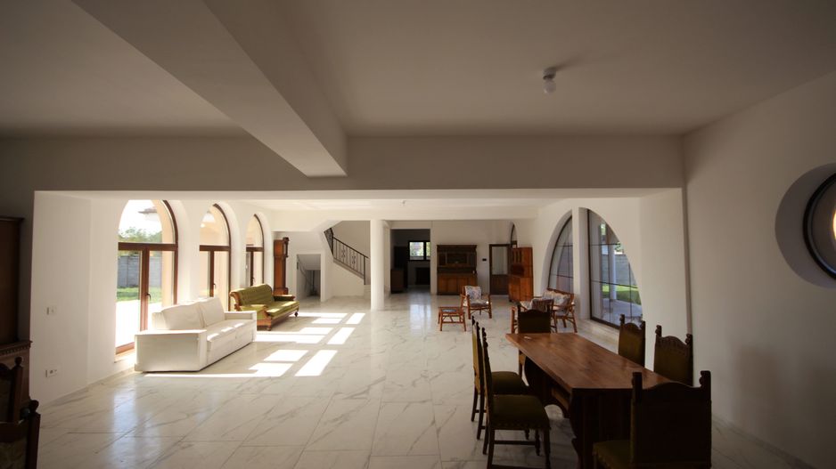 Casa stil mediteranian in Dumbravita - Poză 2