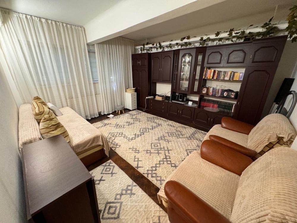 Vand Ap Corneliu Coposu (Unirii) - Poză 6