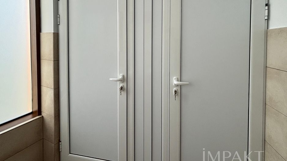 Spațiu comercial modern, zona-centrala complet amenajat pentru birouri - Poză 13