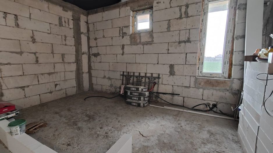 Duplex P+1+M, 251 mp utili, teren 340 mp – Domnești - Poză 12