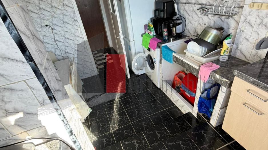 Apartament 3 camere zona Giulesti - Poză 8