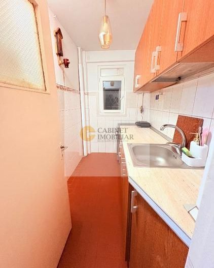 2 camere I Parter  I Decomandat I Nemobilat - Poză 3