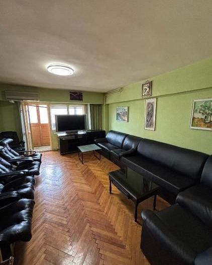 Vânzare Apartament 3 Camere Decomandat Bulevardul Decebal / Piața Alba Iulia - Poză 2