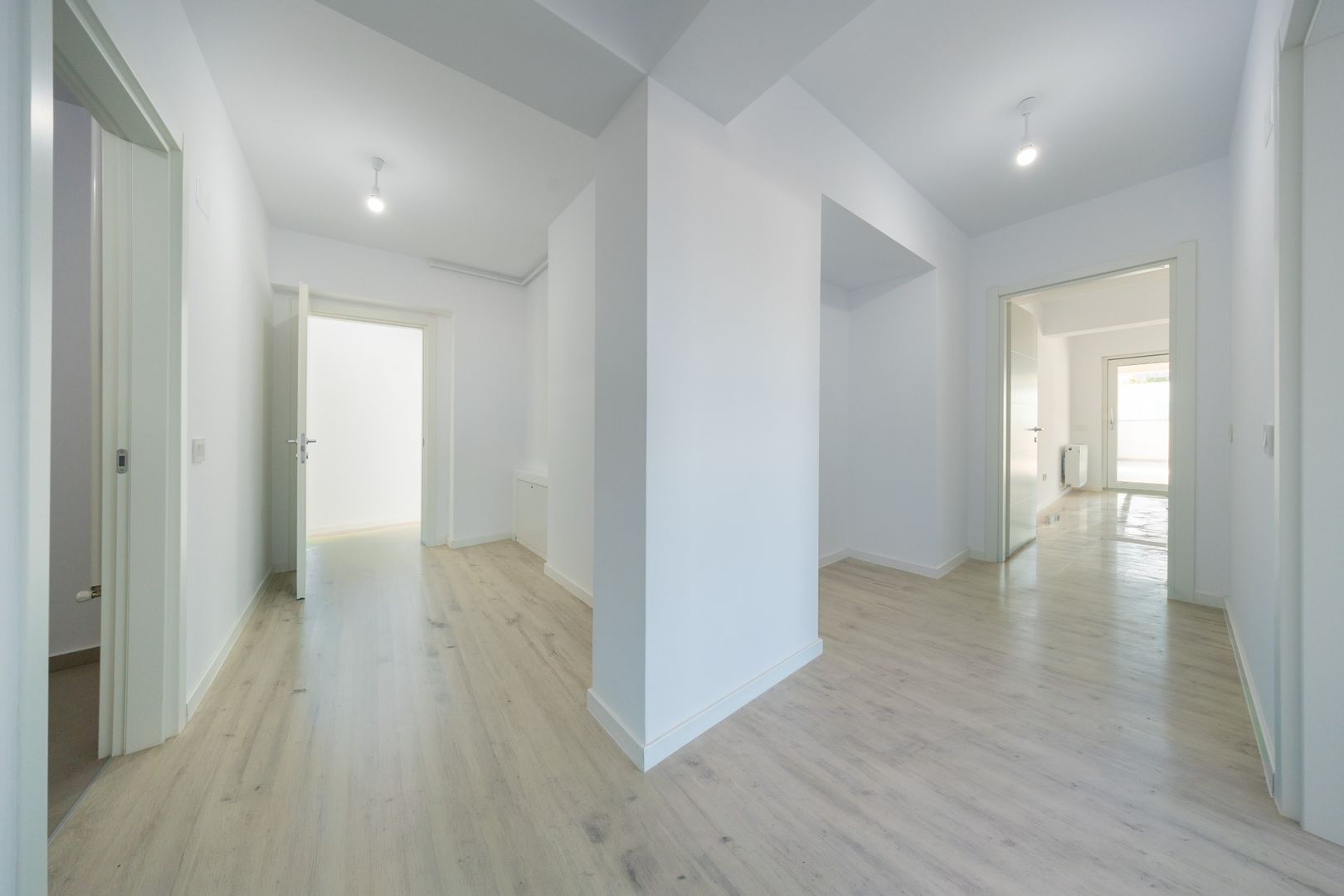 Penthouse 4 camere, 2 terase, panoramă munți și Tâmpa - Poză 11
