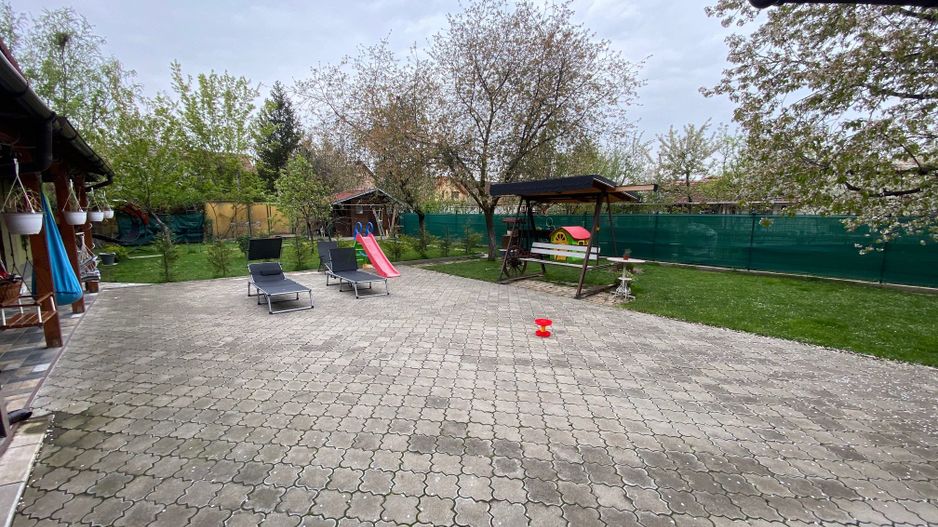 Casa cu 2 apartamente in zona Braytim - Poză 21