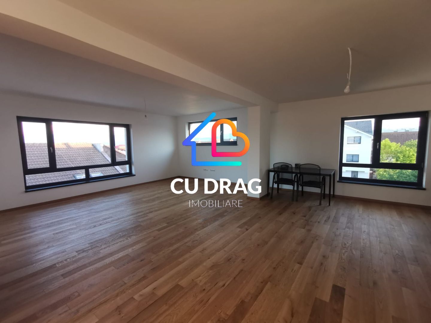Casa pretabila regim Hotelier 5 apartamente. - Poză 14