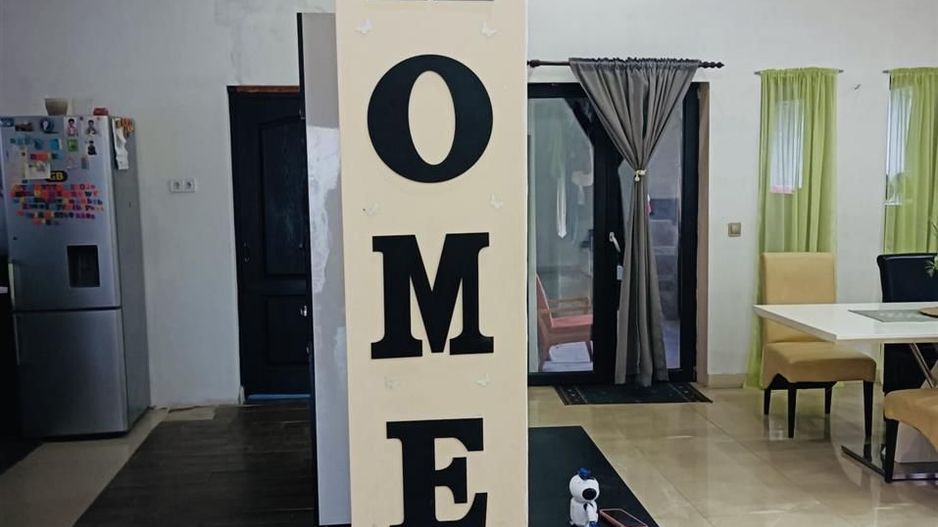 Casa noua de vanzare Sanmartin - Poză 9