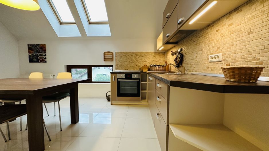 Apartament 3 camere, dispus 2 niveluri - 143 mp | Parcare privata - Poză 20