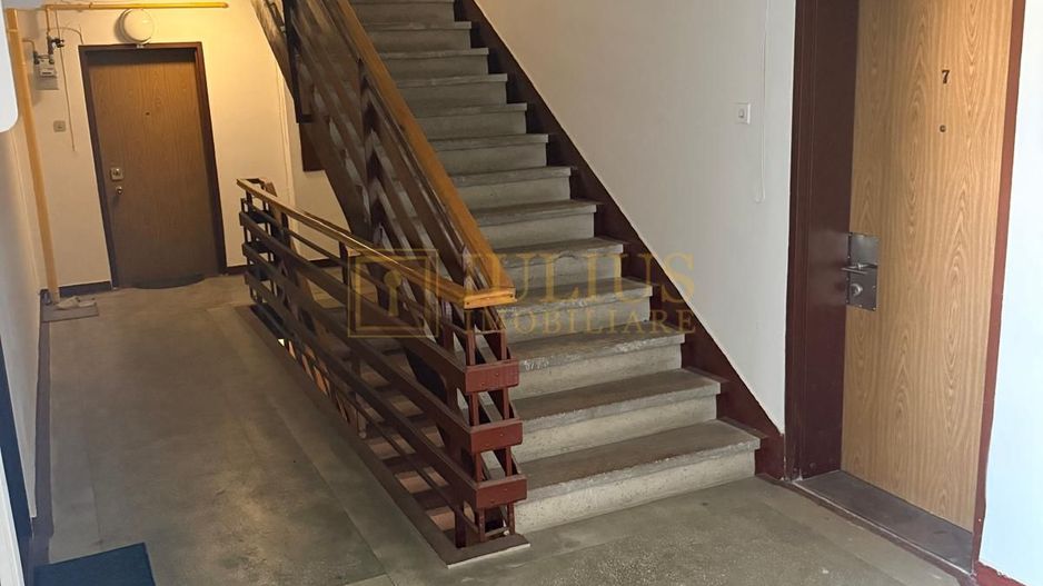 Recent renovat| 2 camere| garaj, et.2| lift| balcon 12 mp. - Poză 26
