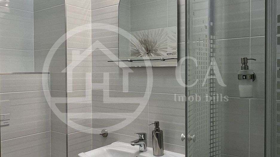 Apartament cu 3 camere de vanzare in Prima Universitatii Oradea - Poză 8