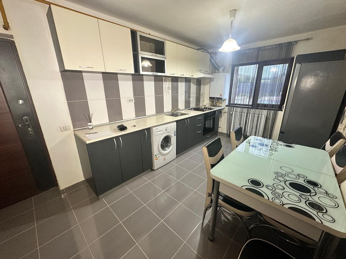 AP. 2 CAMERE IERNII, PARCARE, MOBILAT, BLOC NOU, CENTRALA, COMISION 0% - Poză 5