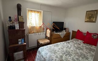 Casa solida 5 camere, teren 736mp, toate utilitatile, CT - Poză 11