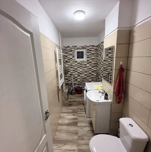 Garsonieră decomandată de închiriat | 33 mp | Centrală proprie | Zona Buziasului - Poză 4