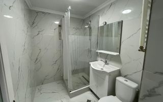 De închiriat apartament cu 3 camere, zona Piața Mare - Poză 7